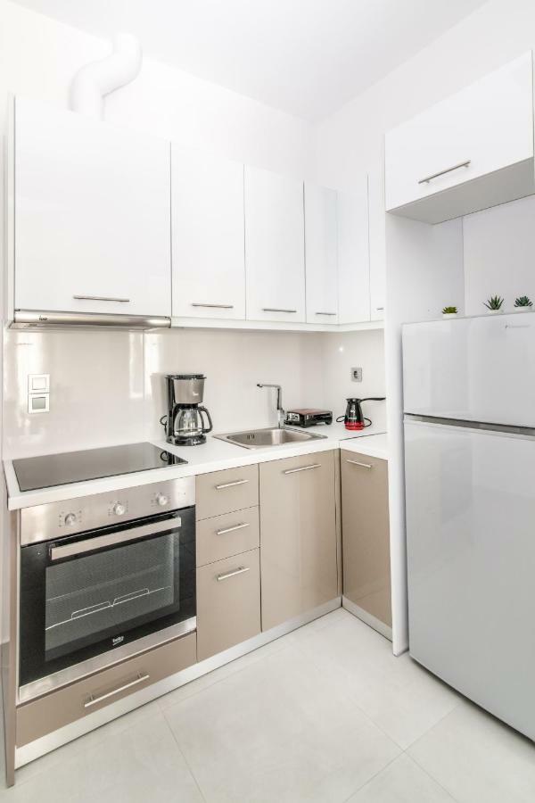 Lux 'N Comfort Apartments Tinos Екстер'єр фото