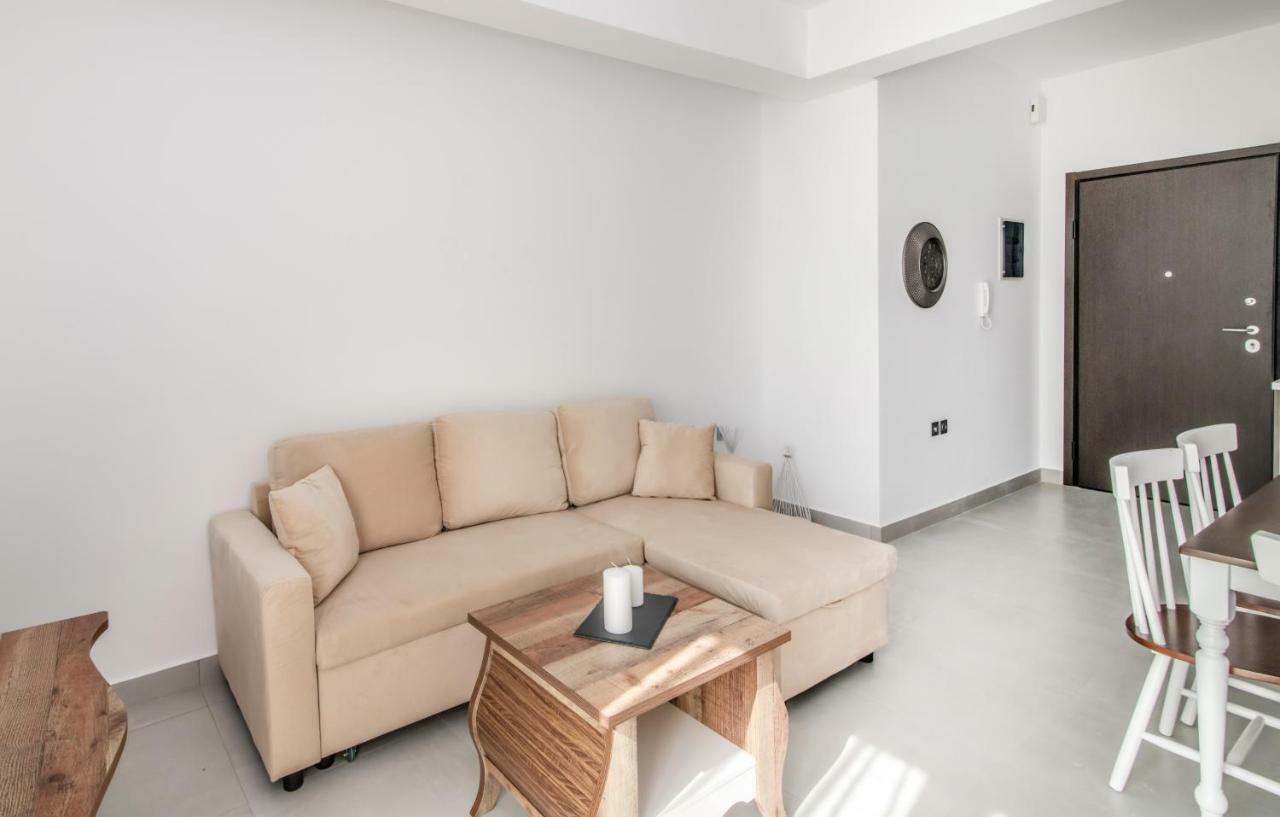 Lux 'N Comfort Apartments Tinos Екстер'єр фото