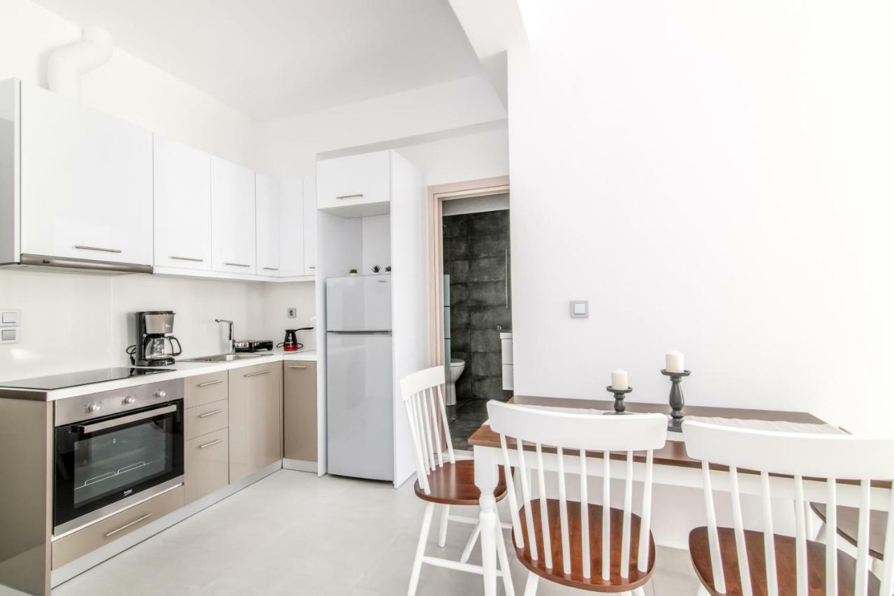 Lux 'N Comfort Apartments Tinos Екстер'єр фото