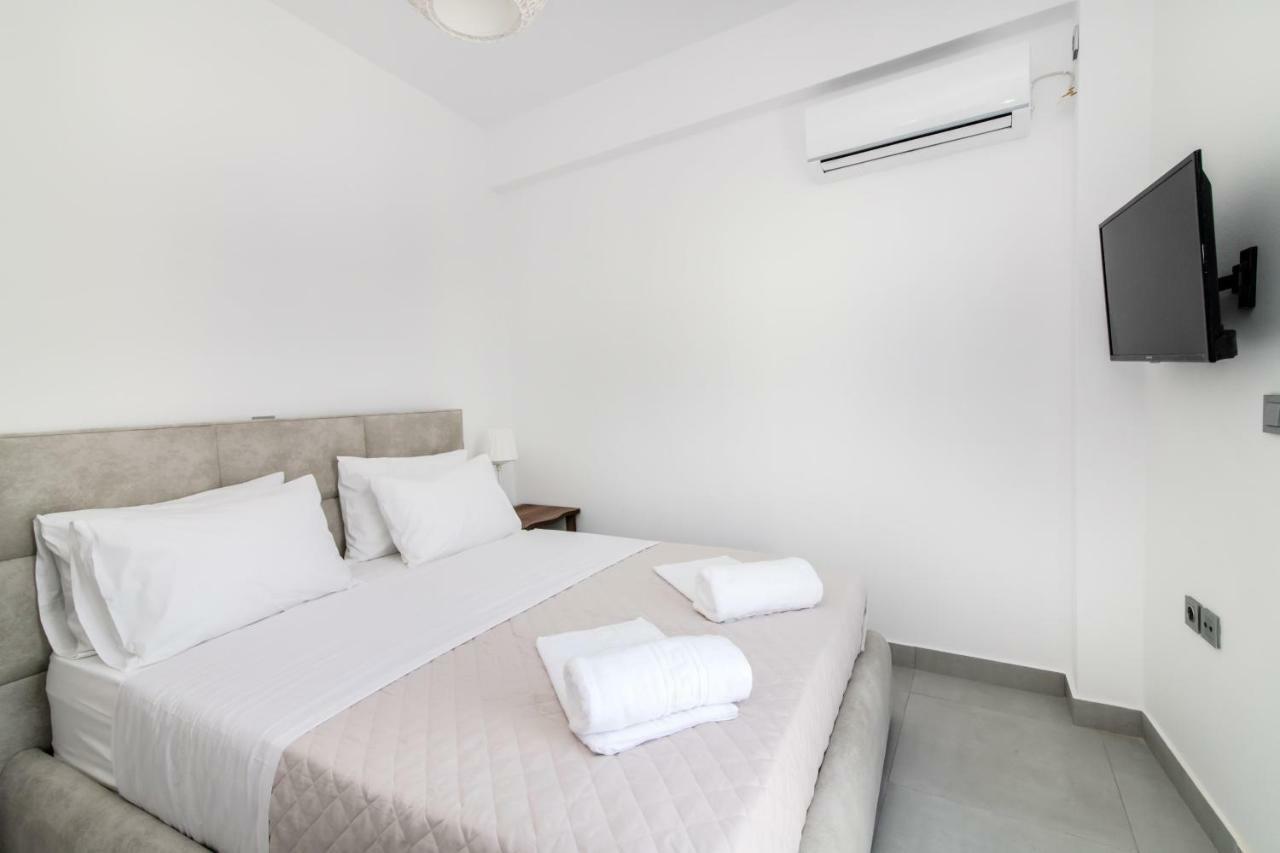 Lux 'N Comfort Apartments Tinos Екстер'єр фото