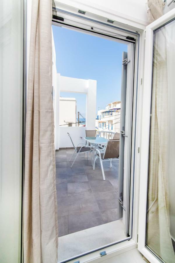Lux 'N Comfort Apartments Tinos Екстер'єр фото