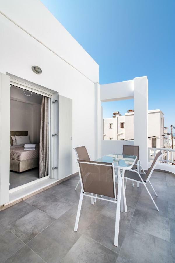 Lux 'N Comfort Apartments Tinos Екстер'єр фото