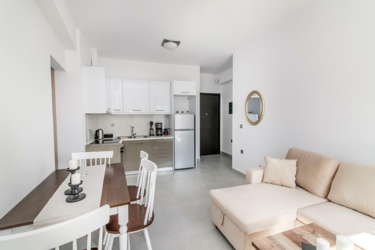 Lux 'N Comfort Apartments Tinos Екстер'єр фото